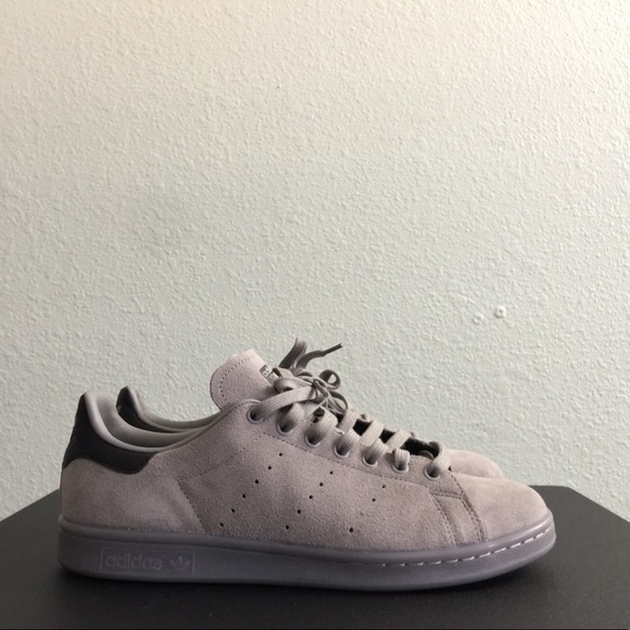 stan smith gray suede